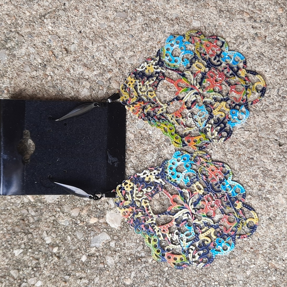 Colorful Lace Pattern Earrings (New)